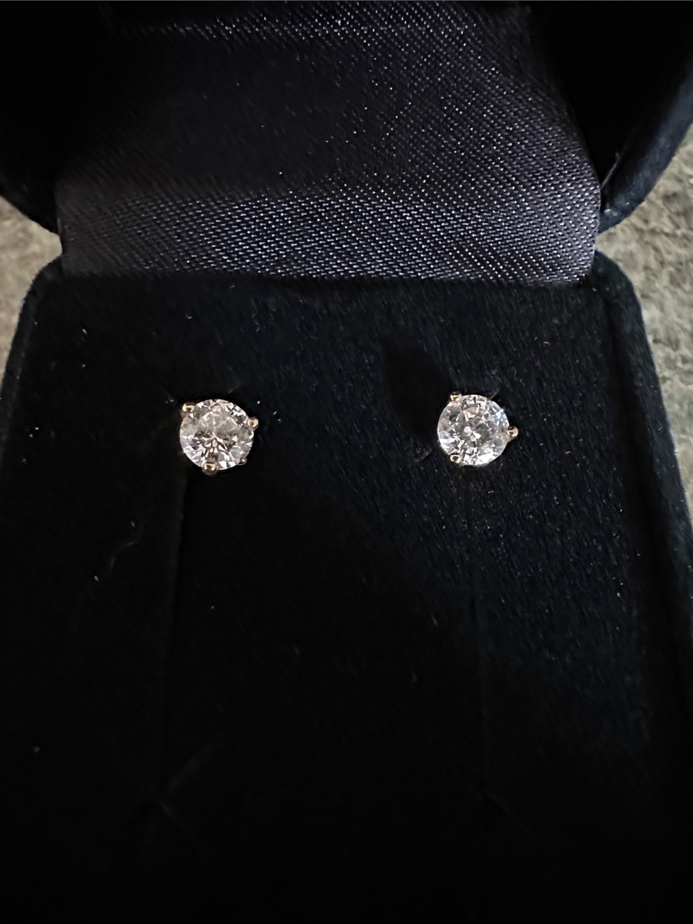 CZ Stud Earrings in 14k gold setting